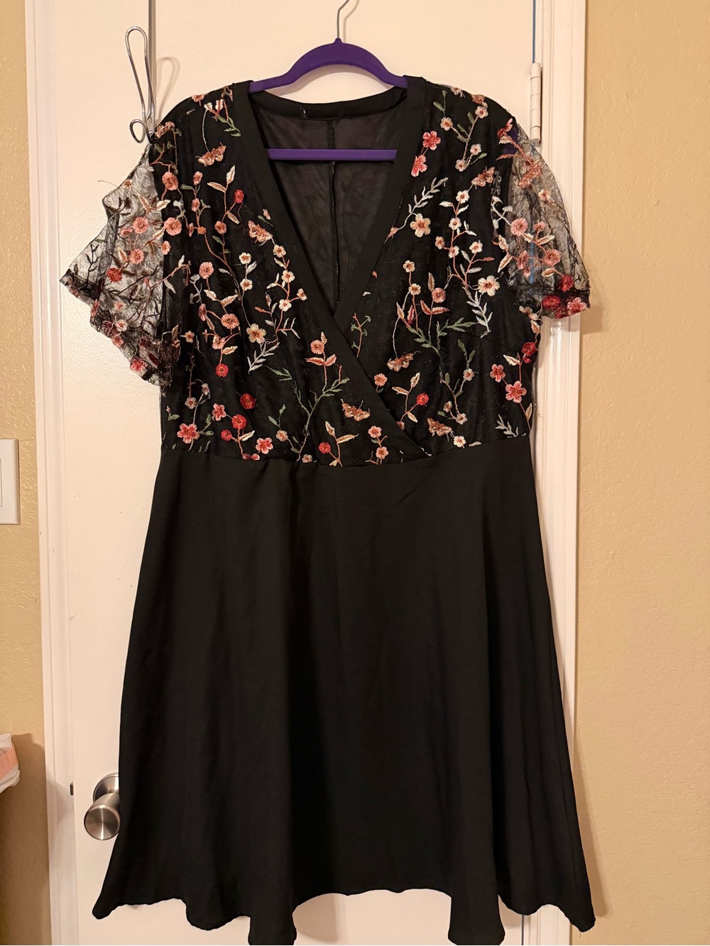 SHEIN Black Floral Embroidered V-Neck Dress